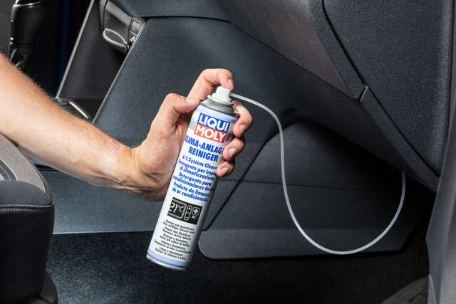 A/C System Cleaner (Spray) 250ml — application example